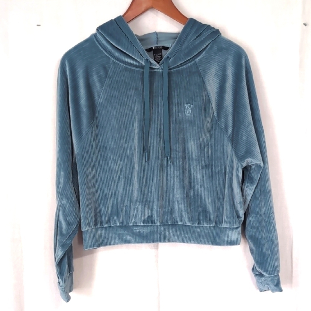 Victoria's Secret On Point Teal Velour Pullover Crop Hoodie Size Medium - Picture 1 of 7